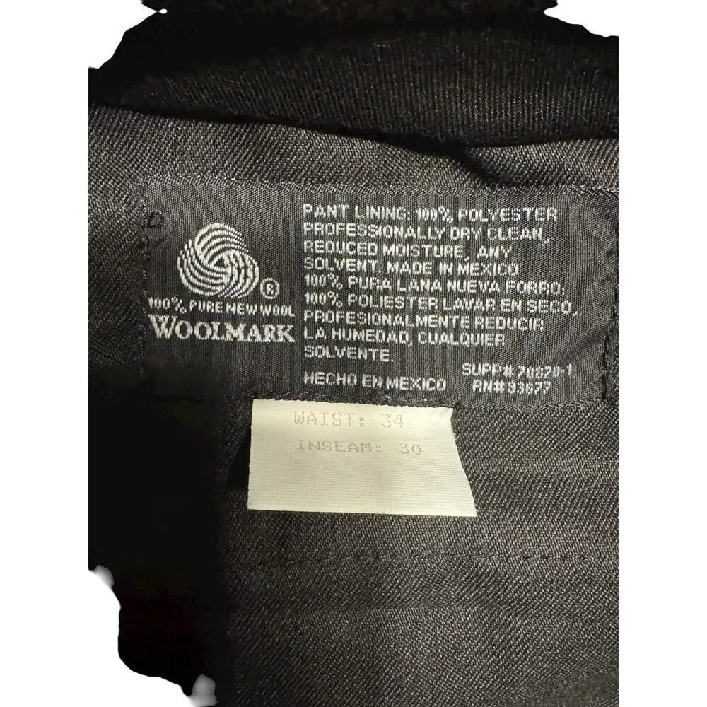 Stafford Tuxedo 4 Piece Jacket, Pants, Vest & Bun 42 Reg Pants 34 X 30